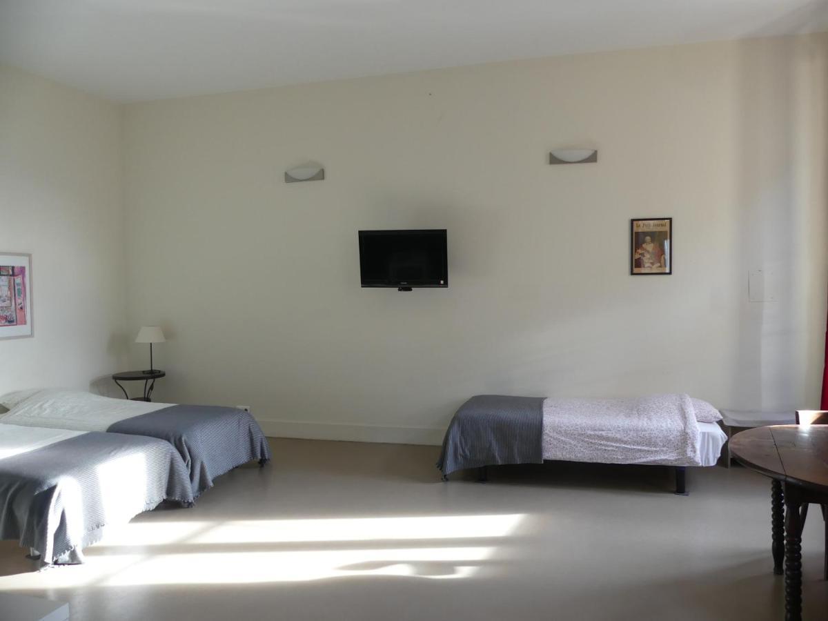 Hotel Saint Laurans Aurignac  ภายนอก รูปภาพ
