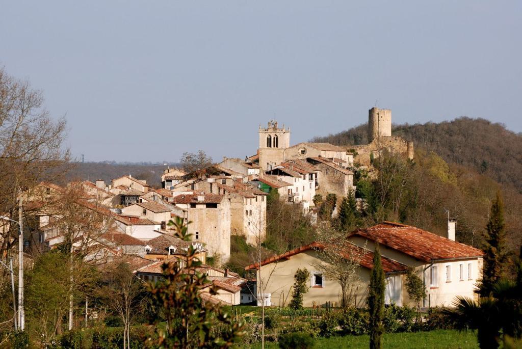 Hotel Saint Laurans Aurignac  ภายนอก รูปภาพ
